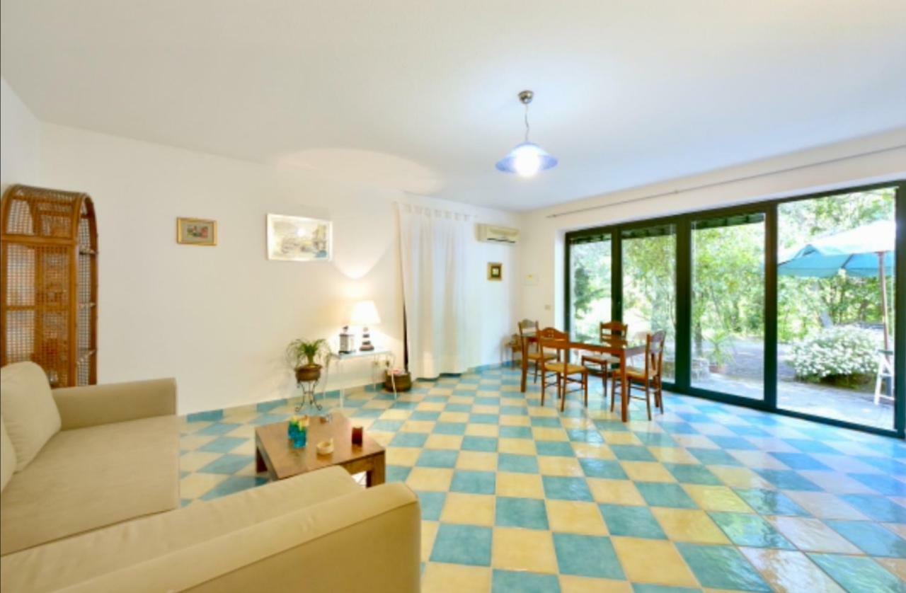 Villa Vincenzo Di Meglio 바라노디스키아 외부 사진